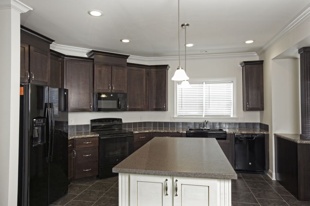 Summit Lattimore 1S3017V by RAnell Homes Yates Home Sales